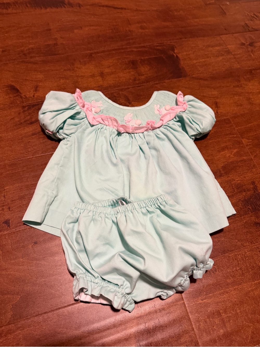 Baby Girl Mint Top & Bloomer with bunnies Set with Pink Trim